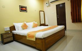 Hotel Silicon Puri 3*